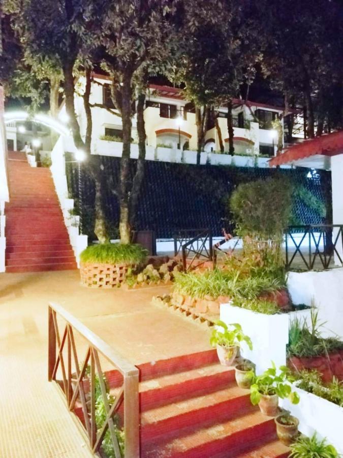 Surbee Resort Mussoorie Bagian luar foto