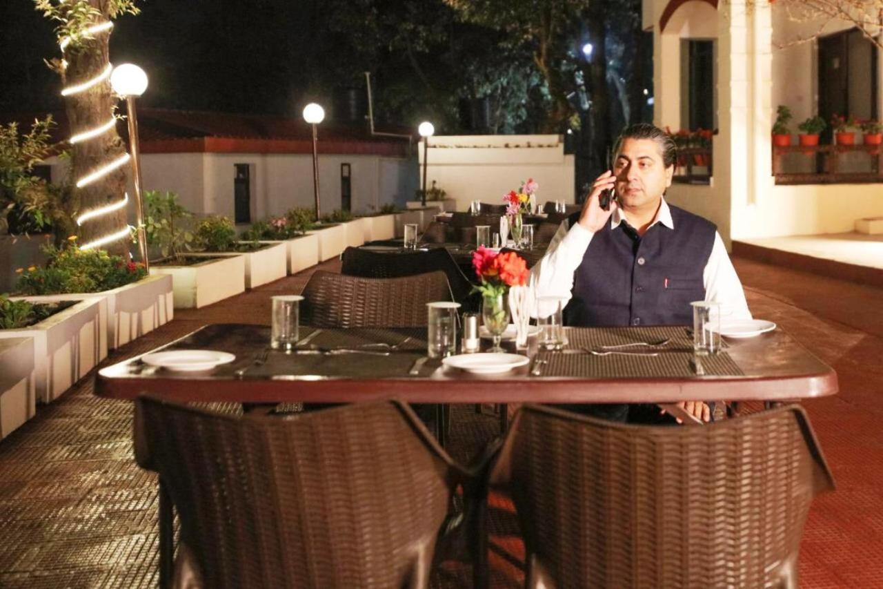 Surbee Resort Mussoorie Bagian luar foto