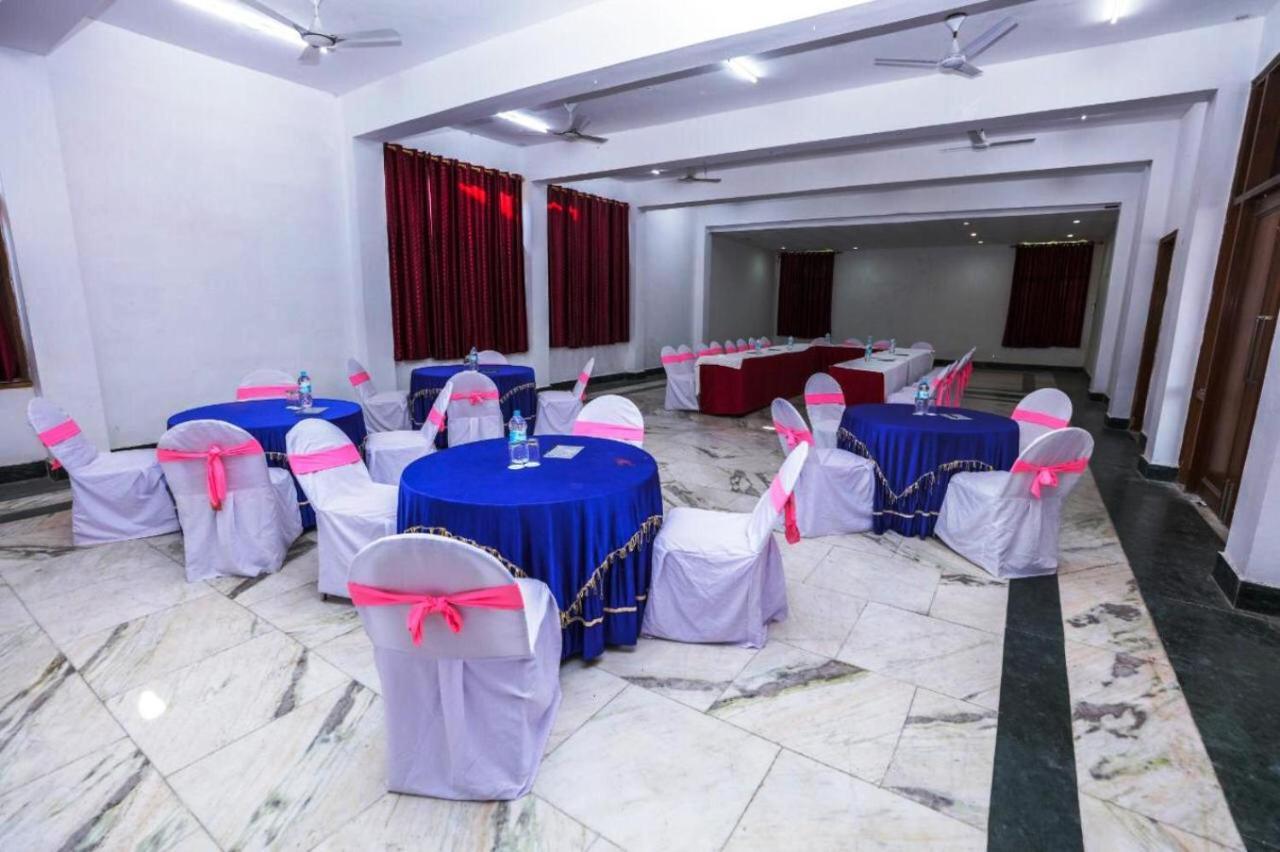 Surbee Resort Mussoorie Bagian luar foto